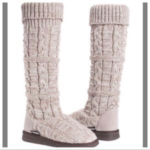 ☕️🆕COZIEST MUKLUK OATMEAL SWEATER BOOTS NWT☕️11🆕